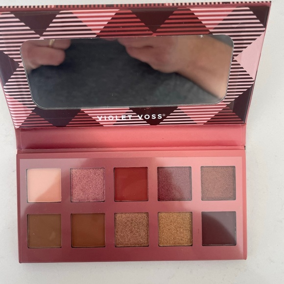 NIB Violet Voss Windflower eyeshadow palette - Picture 2 of 2